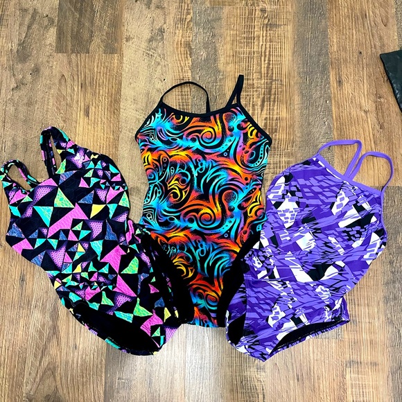 🩱 🩱🩱 SWIMSUIT BUNDLE SALE 🩱🩱🩱 - Picture 1 of 7